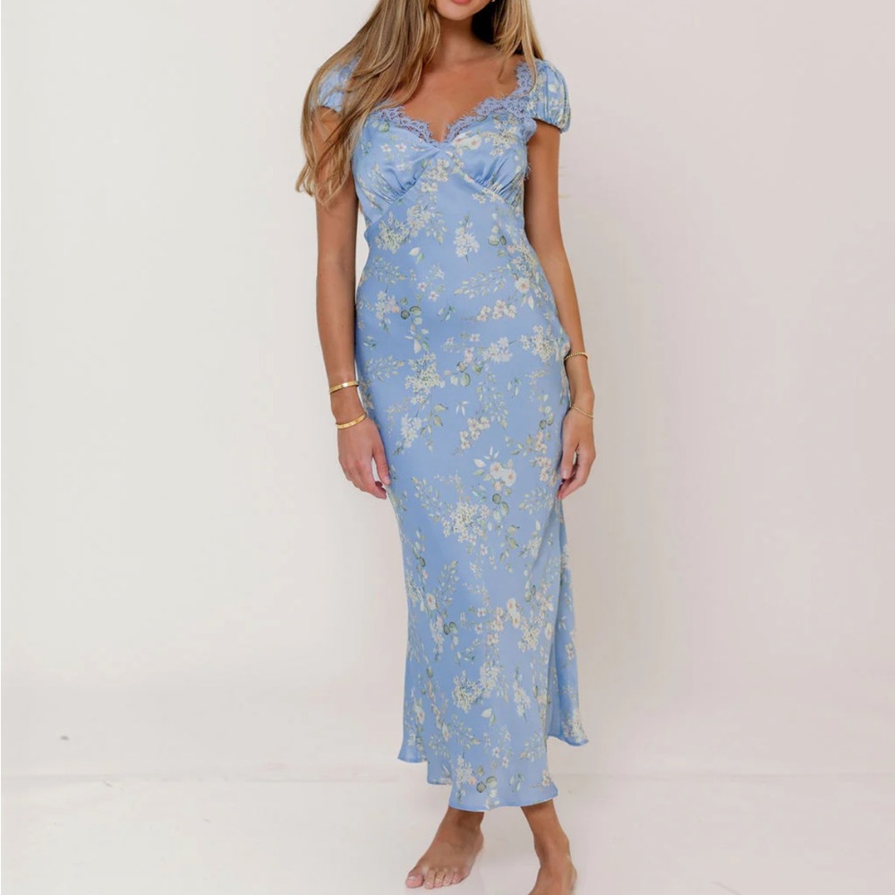 Blue Floral Midi Dress with Lace Trim